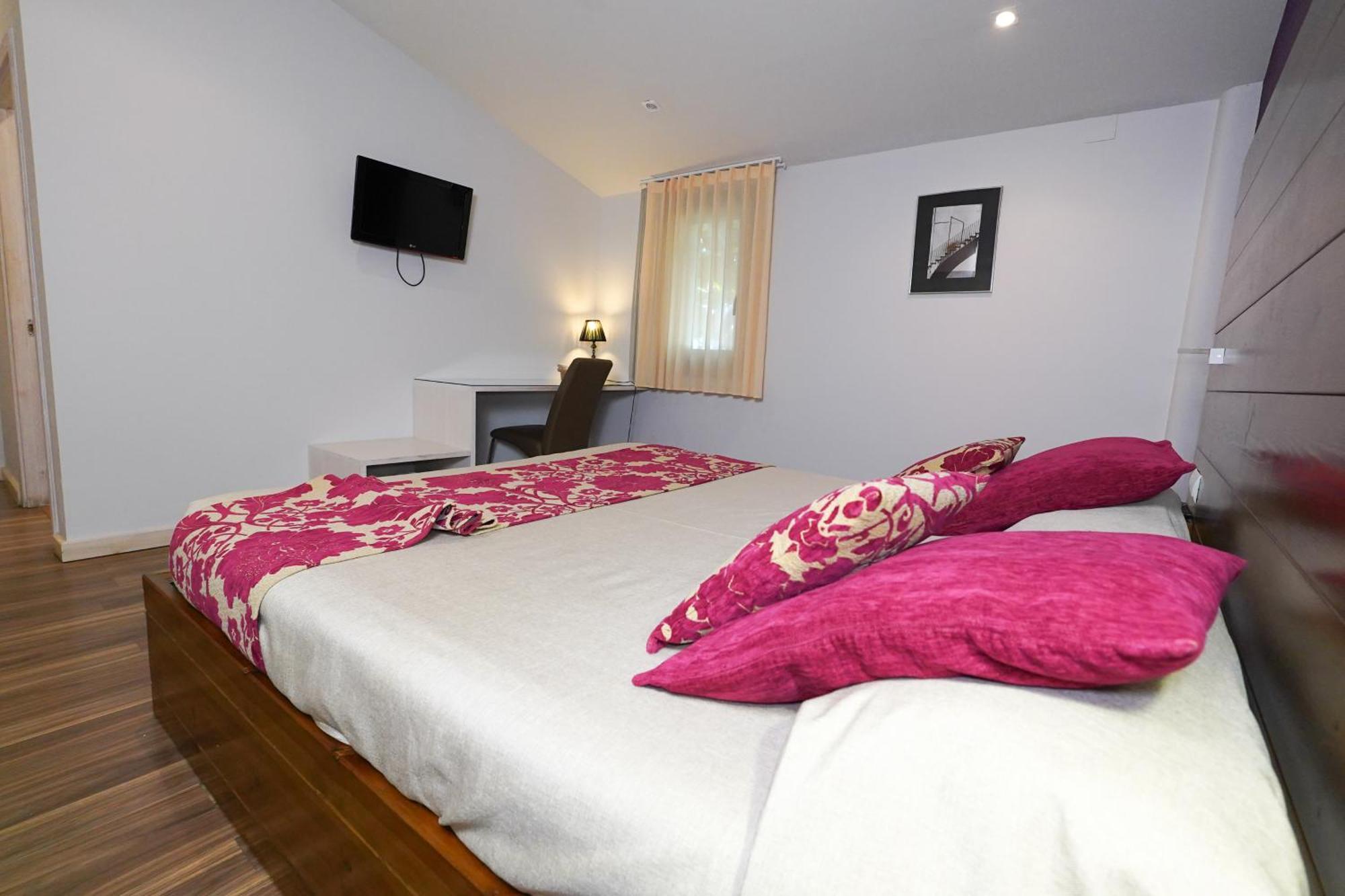Hotel Mas Prades Deltebre Esterno foto