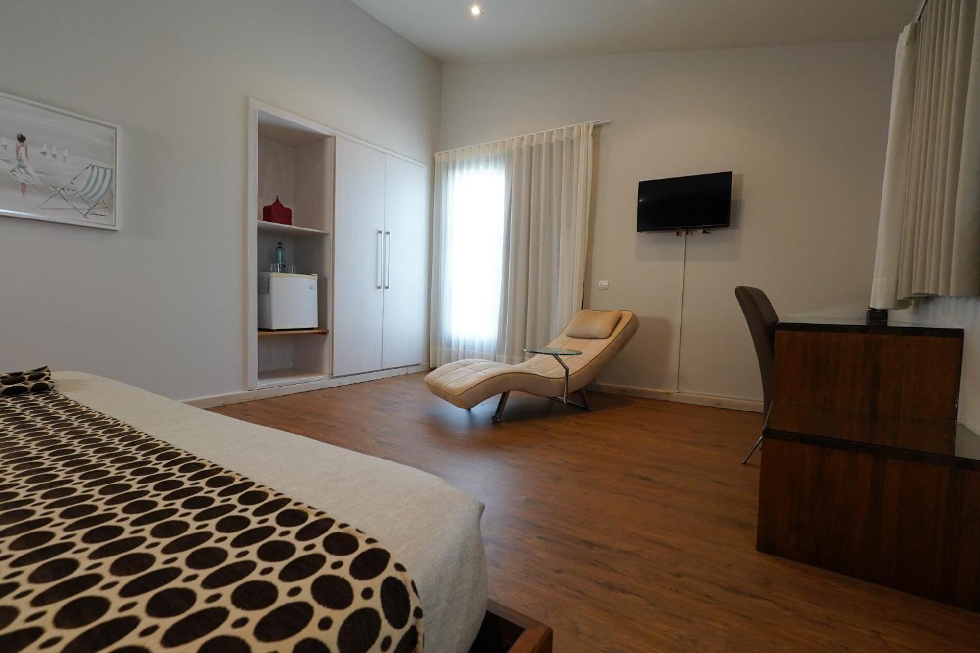 Hotel Mas Prades Deltebre Esterno foto