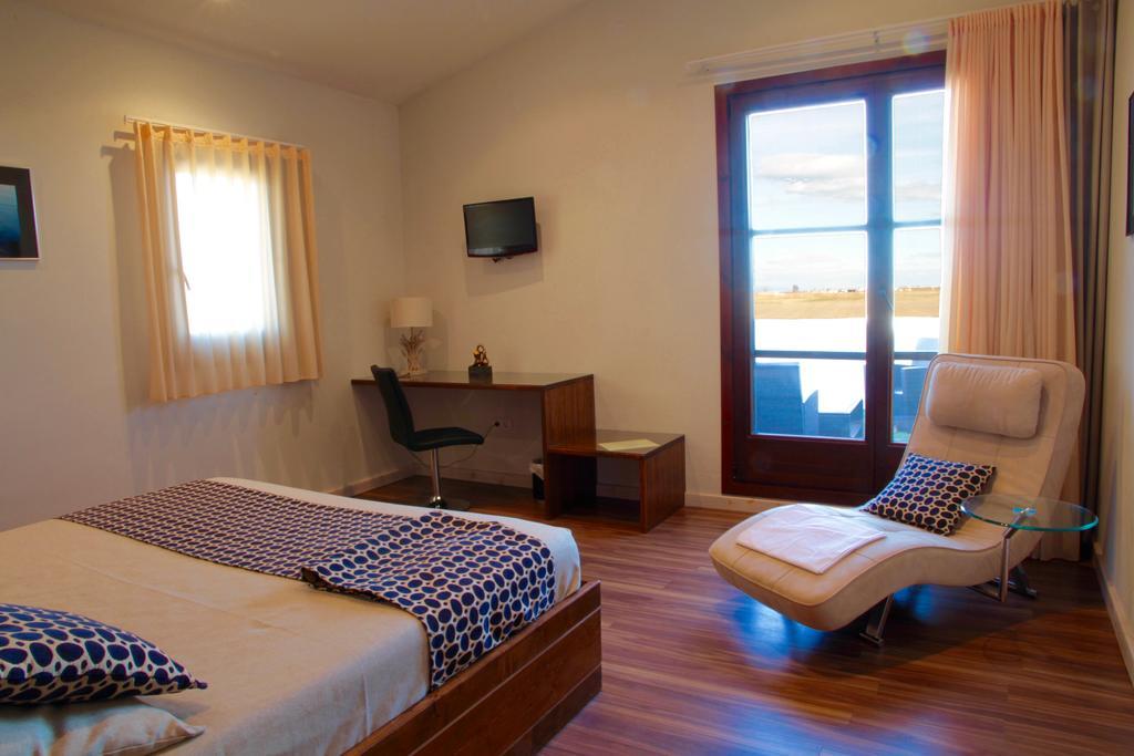 Hotel Mas Prades Deltebre Camera foto